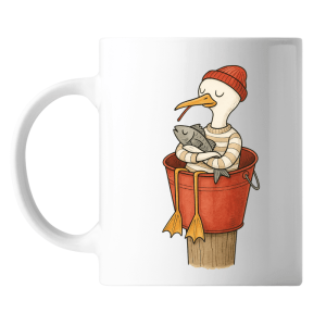 Taza con ilustración de gaviota marinera abrazando un pez dentro de un cubo rojo.