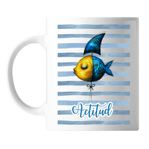 Taza con diseño de pez y aleta de tiburón – Actitud.